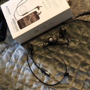 Jaybird earbuds